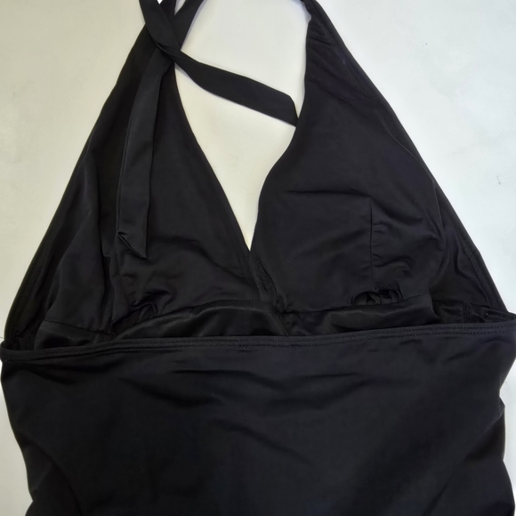 Spanx Weave Halter One Piece swimsuit in black Shapewear Swim Vacation resort - Picture 8 of 9